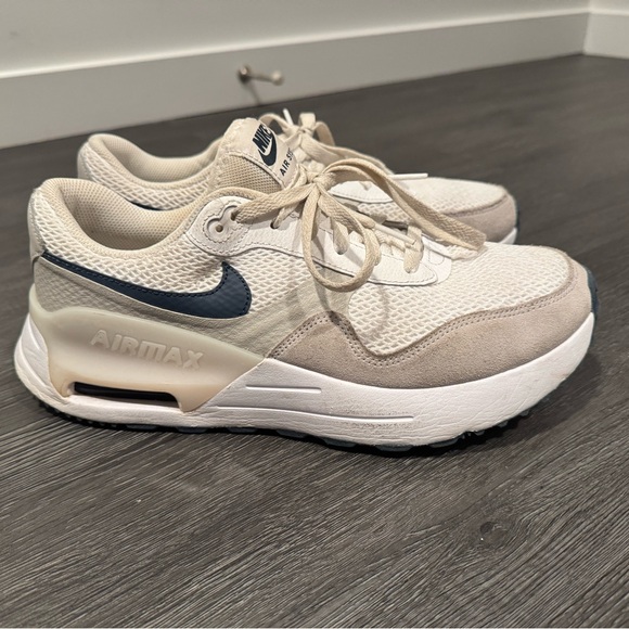Women’s Nike Air Max Cream Sneakers with Navy Swoosh - Picture 1 of 5